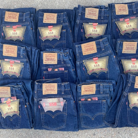 Deadstock NEW WITH TAG Vintage 1990's Levi's 550 Dark Blue Jeans - Picture 5 of 5